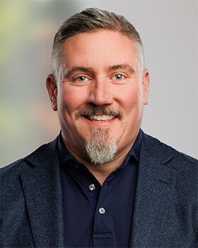 Darren Phalen headshot