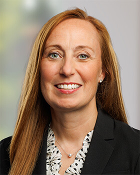 Jackie Richards headshot
