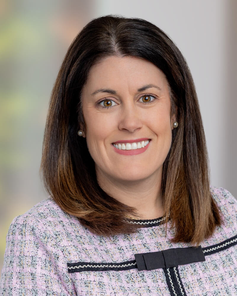 Carrie Hanichak headshot